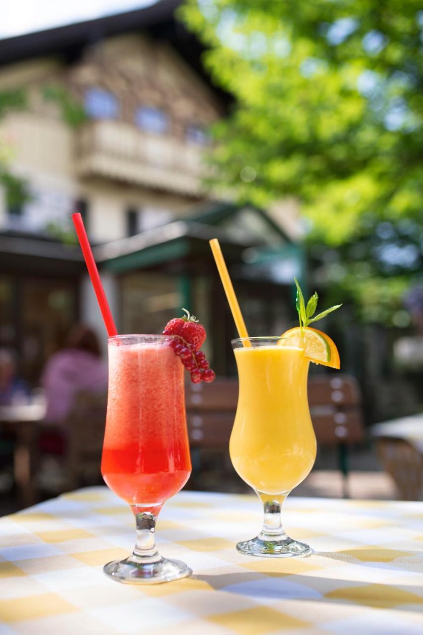 Landhaus Hotel 볼프라츠하우젠 외부 사진