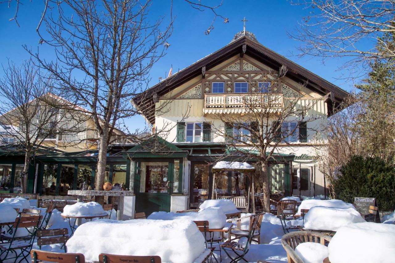 Landhaus Hotel 볼프라츠하우젠 외부 사진